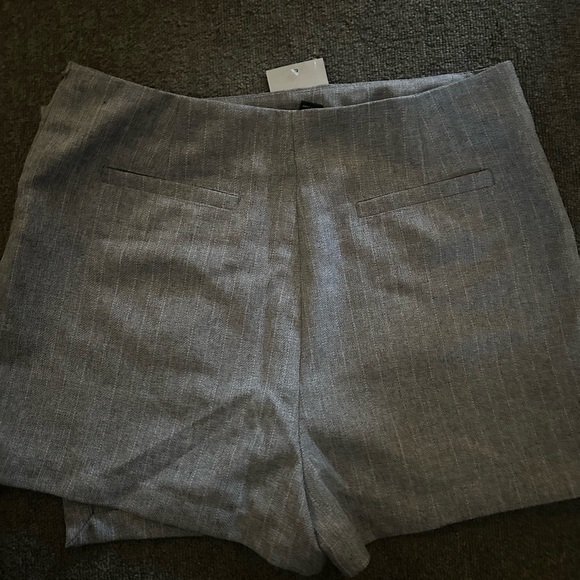 Gray Forever 21 Skort never worn tag still on - Picture 5 of 5